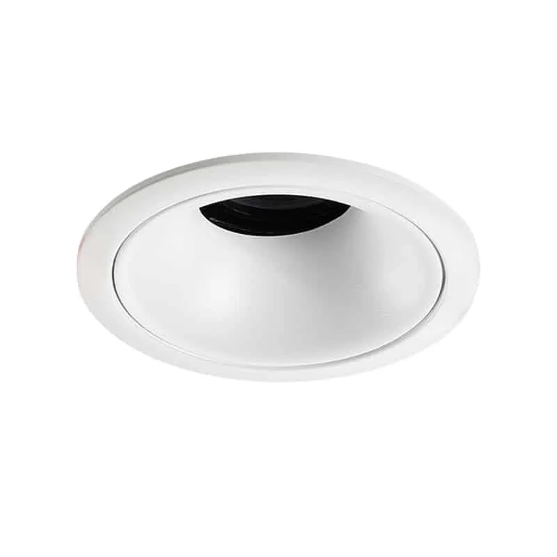Směrovatelný reflektor IP65 s odnímatelným rámečkem