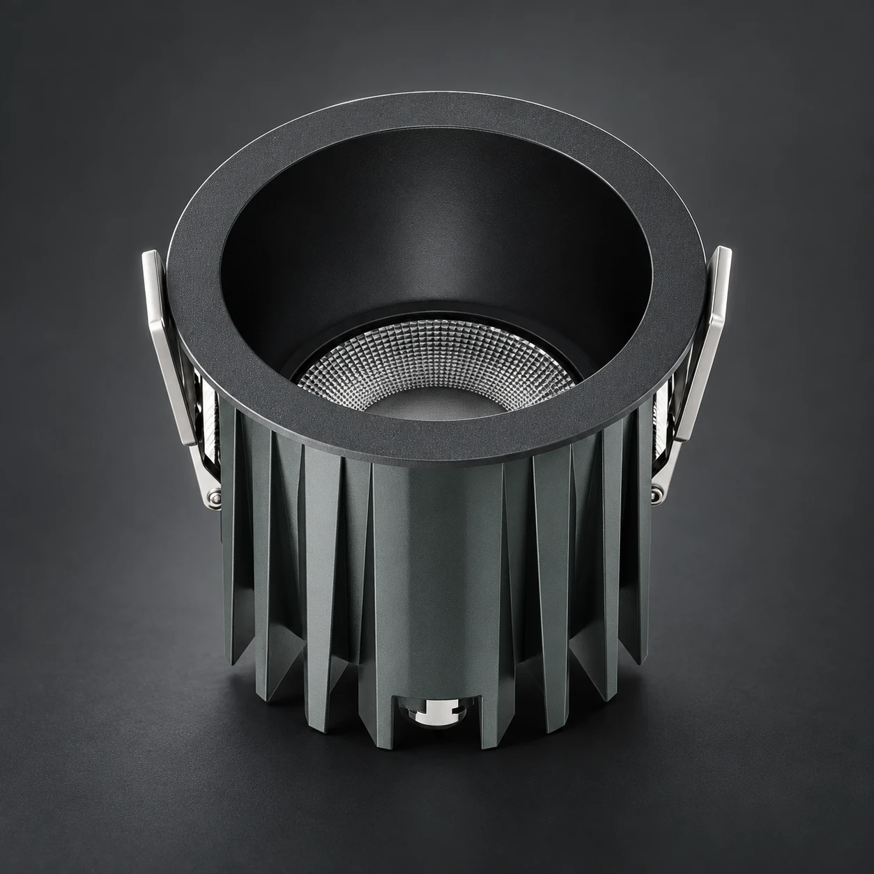 Downlight s referencí UGR 19